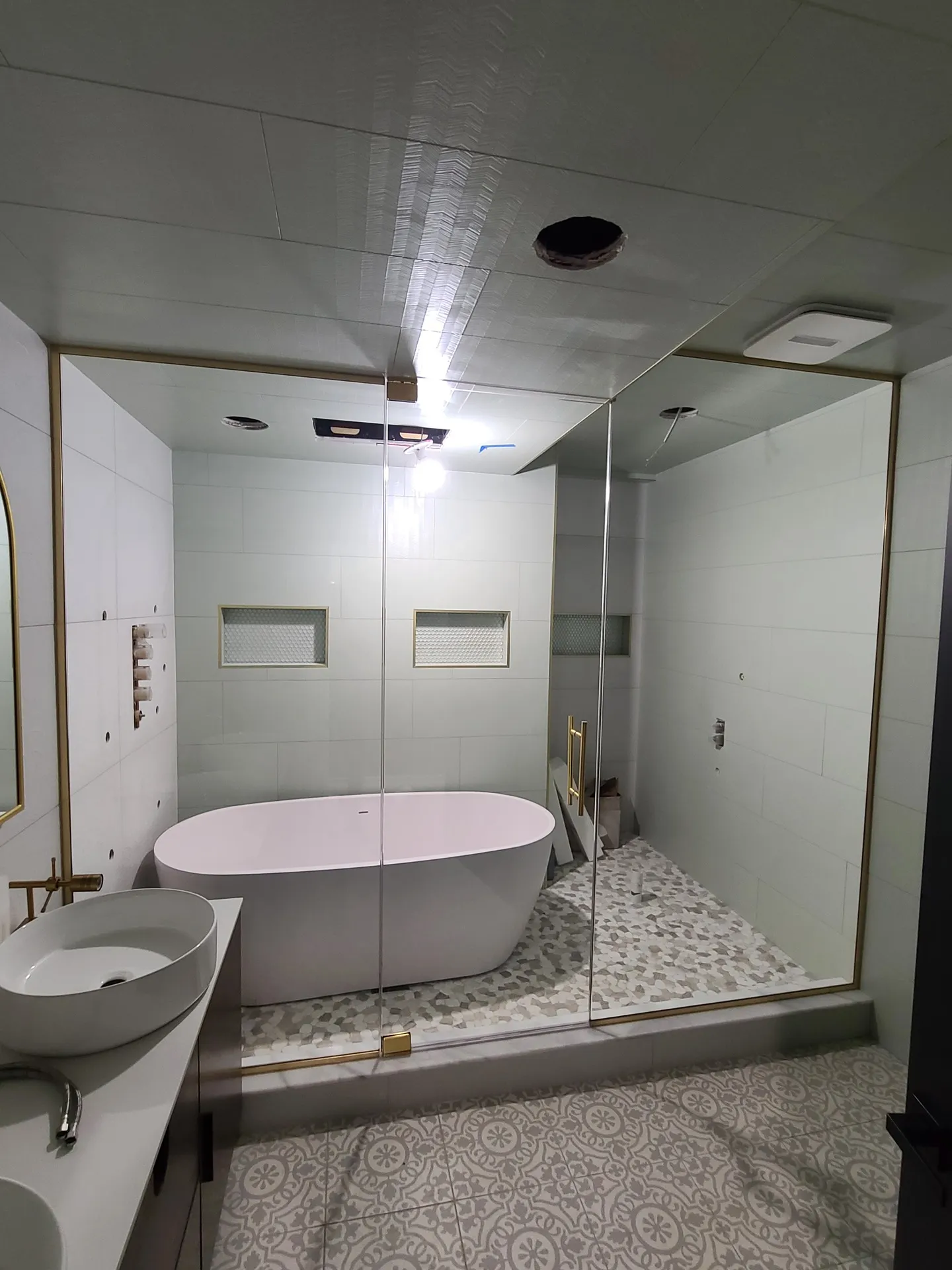 Glass Shower Doors for Tubs